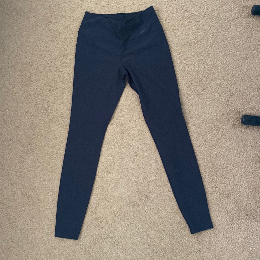 Black Nike leggings size small